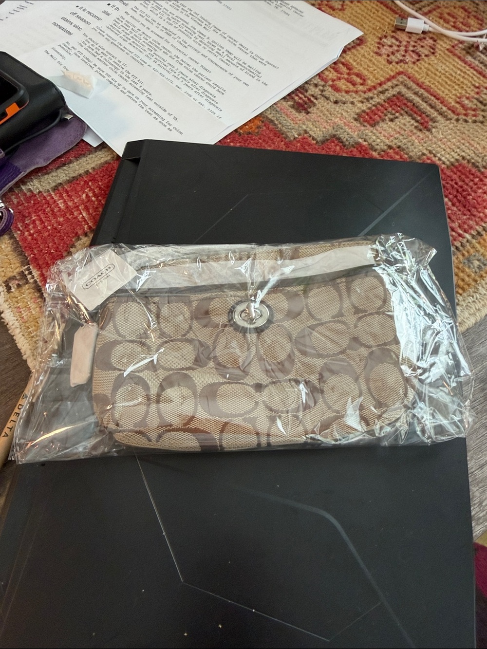 Coach Park Signature Medium Wristlet – Brown/Khaki Monogram – NWT - Picture 8 of 11